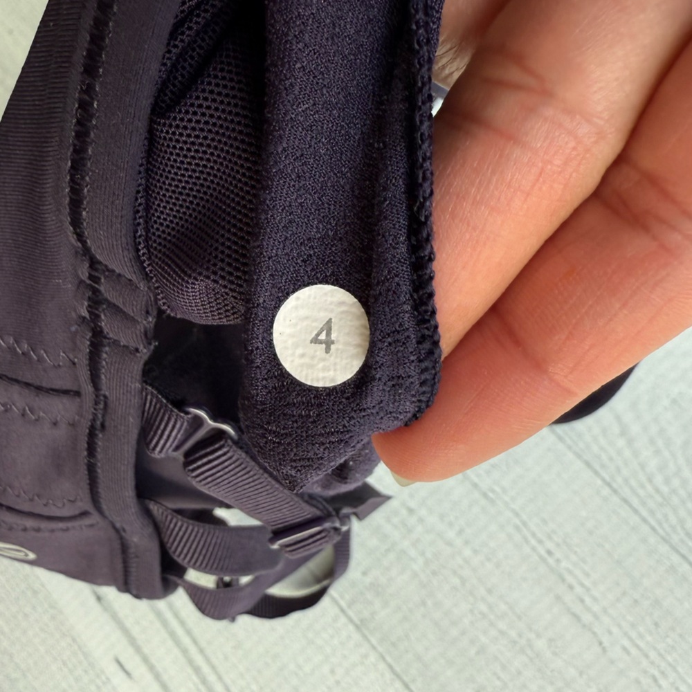 Lululemon Deep Purple Strappy Sports Bra Size 4 - Picture 4 of 4